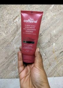 mCaffeine CLEAR GLOW Daily Brightening Sunscreen