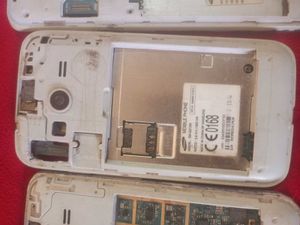 Dead Scrap Phones For Parts Use