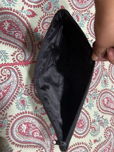 Black Sequence Zip Pouch Clutch