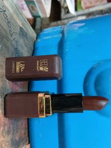 Red 4 Seven Star Lipstick