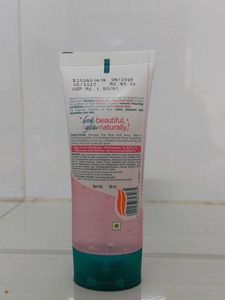 Himalaya Natural Glow Face Wash