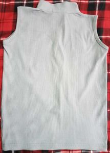 Sleeveless Top