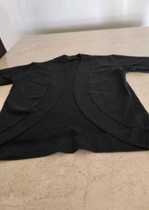 Teemoods Elegant Black Shrug