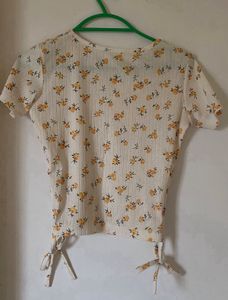 Floral Ribbed Tie-Side Top