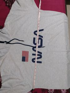 Trendy Men&#39;s Hooded T-shirt