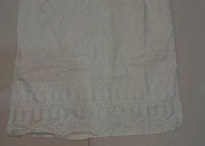 Elegant White Embroidered Kurta