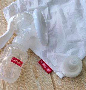 Babyhug Manual Breast PumpA mommy must-have!