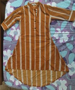 Striped Pattern Kurta With Collar