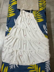 Zudio White Floral Embroidered Sundress
