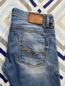 Rookies Co. Distressed Jeans