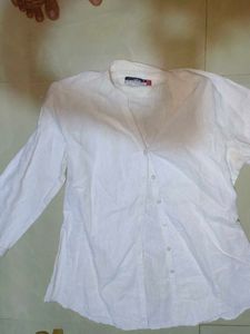 women&#39;s White Long Sleeve Shirt