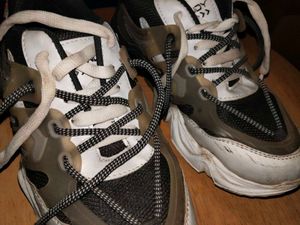 Black And White Sneakers Casual Wear 👟