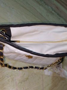 Beautiful Purse 👜