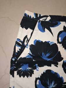 GG&gt;5 Floral Print Shorts