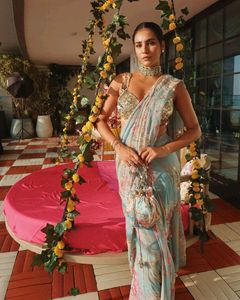 🆕️🆕️ Saree With Mirror Work