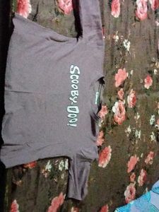 Scooby-Doo Graphic Tee