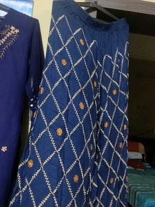 Elegant Navy Blue Kurta Set