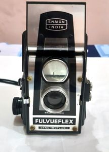 Vintage Black &amp; White Camra