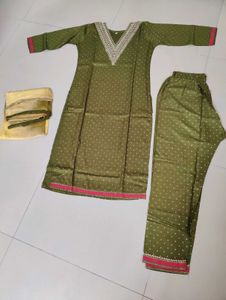 Elegant Olive Green Kurta Set
