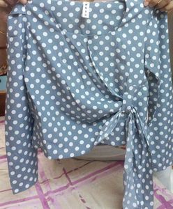 Casual Dotted Top !Grab Now!