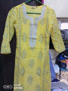 kurti with dupatta