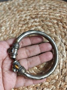 Vintage Bangle Bracelet