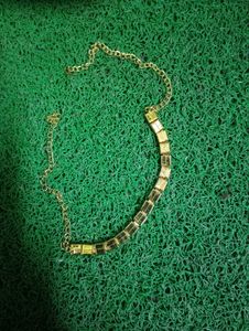 Elegant Gold-Tone Necklace