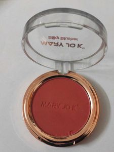 LAKME &amp; SUGAR Foundation &amp; Lipsticks Makeup Combo
