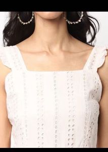 ONLY Schiffli Sleeveless Jumpsuit