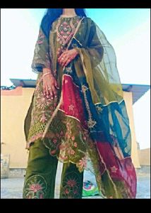Pakistan full dress