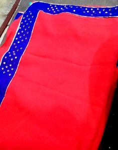 Red And Blue Border Plain Saree