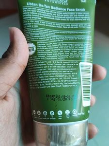 Lotus Botanicals Ubtan De-Tan Face Scrub Brand New