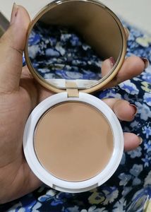 MyGlamm Super Serum Compact