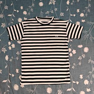 H&amp;M Striped Tee - Classic Style!