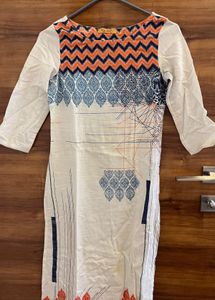 Aurelia Pretty Kurta with cami