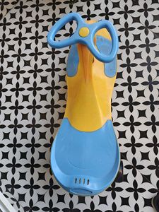 Twister Swing Car Kids Ride N Wiggle