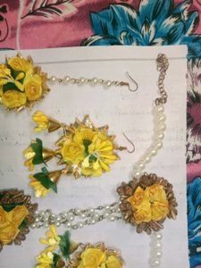 Floral Jewellery Set