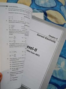 Aakash Physics &amp; NEET Study Guides