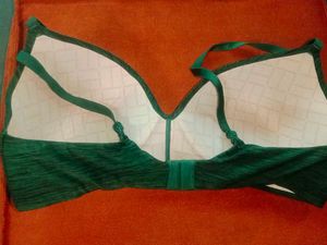 Victoria&#39;s Secret Light Pad Wireless Bra