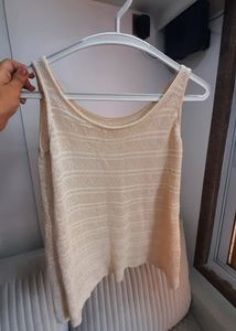 White Sleevless Cute Top