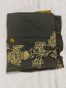 Elegant Embroidered Kurta