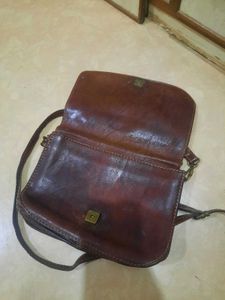 Vintage Brown Leather Crossbody Bag