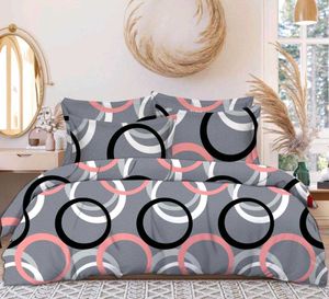 New Beautiful Printed Bedsheet With 2 Pillow Cover