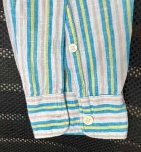 Lee Striped Casual Shirt + FREE Westside t-Shirt