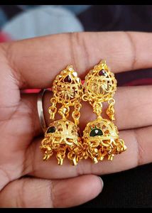 Gold Jhumki