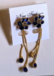 Pretty Necklace And Earrings Set