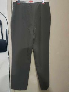 Elegant Gray Trousers