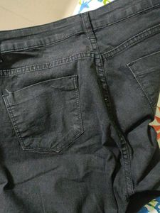 Max Balck Jeans