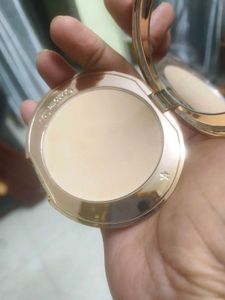 Charlotte Tilbury Medium Compact - Full Size