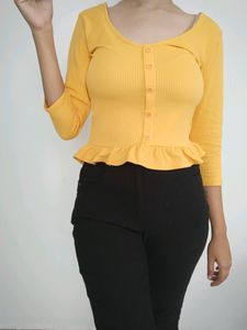 So Cute Yellow Crop Top 💛 New.. Unused